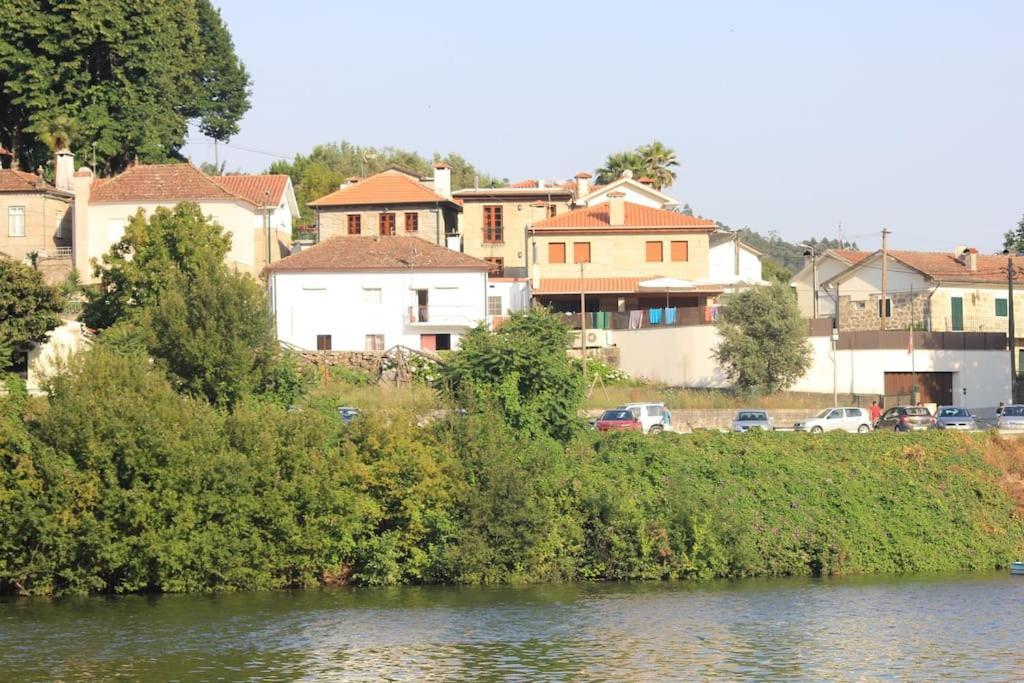 Meus Rios - Moradia T1 Entre O Douro E Tamega Villa Torrao  Luaran gambar