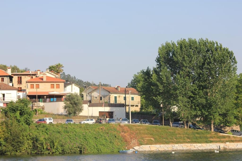 Meus Rios - Moradia T1 Entre O Douro E Tamega Villa Torrao  Luaran gambar